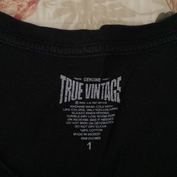 Torrid Batman floral t shirt - Picture 4 of 5